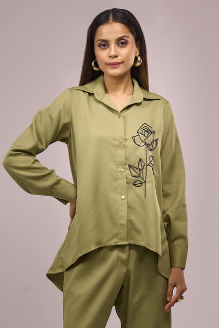 Samyukta Singhania_Green Crepe Embroidery Collared Shirt And Pant Set _Online_at_Aza_Fashions