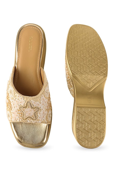 Anaar_Beige Embroidery, Beads Designer Sea Star Sandals _at_Aza_Fashions