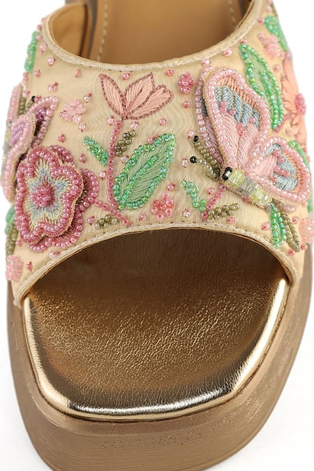 Anaar_Multi Color Embroidery, Beads Vanessa Sandals _at_Aza_Fashions