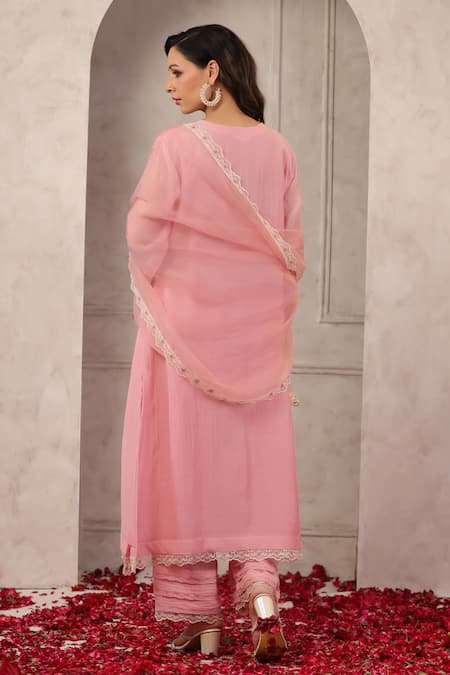 Anshu Wadhwa Chanderi Pink Kurta Set With Dupatta 
