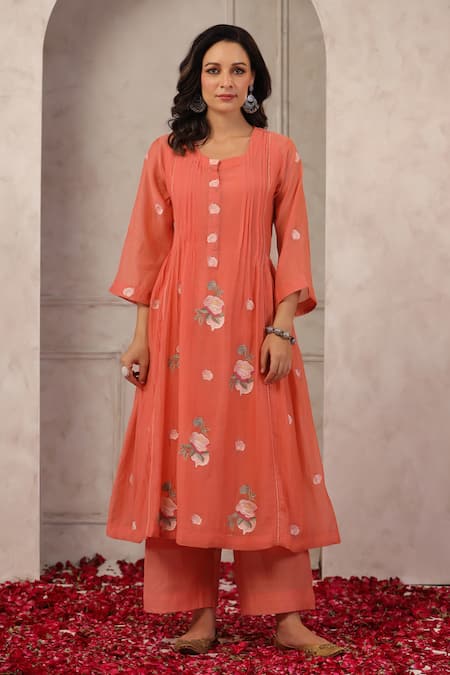 Shop_Anshu Wadhwa_Peach Chanderi, Organza Embroidery Round Neck Kurta Set _Online_at_Aza_Fashions