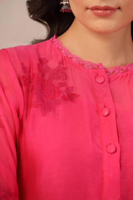 Shop_Anshu Wadhwa_Pink Chanderi, Organza Embroidery Round Neck Kurta Pant Dupatta Set 