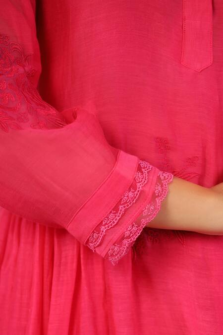 Anshu Wadhwa Pink Chanderi Embroidery Round Neck Kurta Pant Set Online at Aza Fashions Anshu Wadhwa_Pink Chanderi Embroidery Round Neck Kurta Pant Set _Online_at_Aza_Fashions