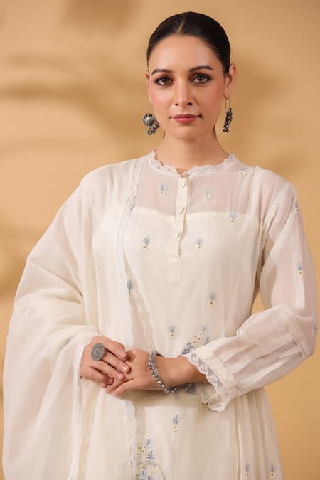 Shop_Anshu Wadhwa_Ivory Chanderi, Organza Embroidery Collared Kurta Set _Online_at_Aza_Fashions