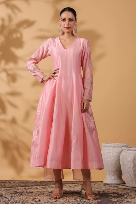 Buy_Anshu Wadhwa_Pink Chanderi, Organza Embroidery V-neck Anarkali Set 