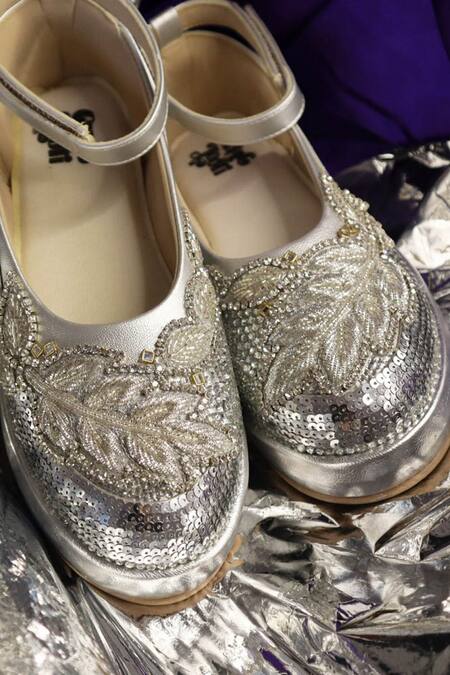 Chal Jooti_Silver Starlit Shimmer Wedding Sneakers_Online_at_Aza_Fashions