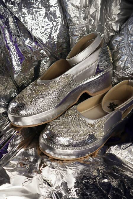 Chal Jooti_Silver Starlit Shimmer Wedding Sneakers_at_Aza_Fashions