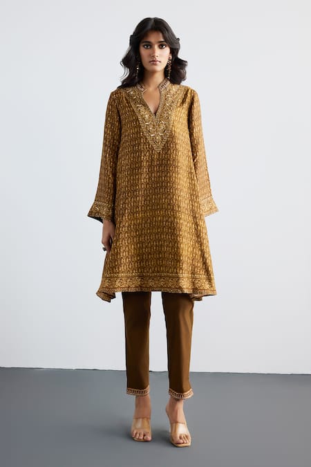 RI.Ritu Kumar Designer ZIBA Print Kurta & Pant Set 