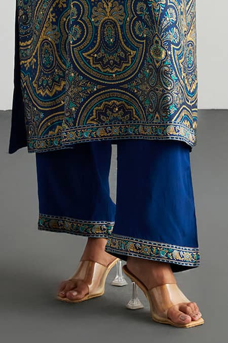 RI.Ritu Kumar Blue Rayon, Crepe, Viscose Embroidery, Brocade Jamawar Kurta Pant Dupatta Set Online at Aza Fashions RI.Ritu Kumar_Blue Rayon, Crepe, Viscose Embroidery, Brocade Jamawar Kurta Pant Dupatta Set _Online_at_Aza_Fashions