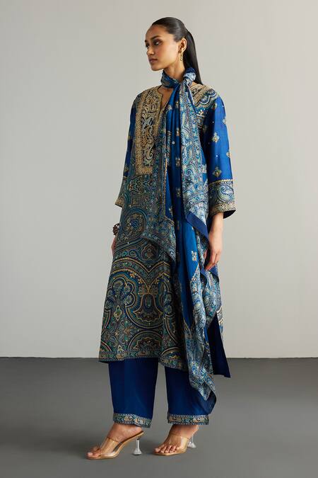 Shop RI.Ritu Kumar Blue Rayon, Crepe, Viscose Embroidery, Brocade Jamawar Kurta Pant Dupatta Set Online at Aza Fashions Shop_RI.Ritu Kumar_Blue Rayon, Crepe, Viscose Embroidery, Brocade Jamawar Kurta Pant Dupatta Set _Online_at_Aza_Fashions