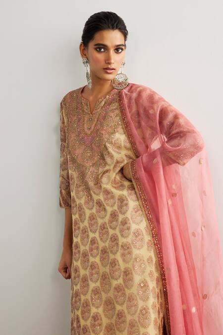 Buy RI.Ritu Kumar Off White Silk Organza, Silk, Net Embroidery, Designer And Pink Kurta Set Buy_RI.Ritu Kumar_Off White Silk Organza, Silk, Net Embroidery, Designer And Pink Kurta Set