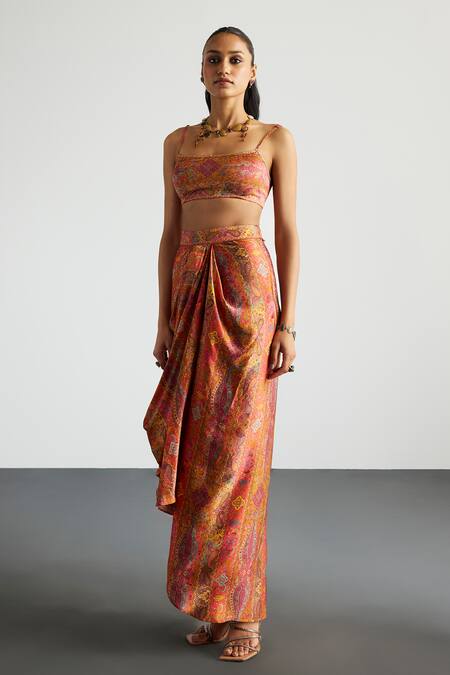 Buy RI.Ritu Kumar Coral , Satin Sequins Multi Print Cape Bustier Skirt Set Online at Aza Fashions Buy_RI.Ritu Kumar_Coral , Satin Sequins Multi Print Cape Bustier Skirt Set _Online_at_Aza_Fashions