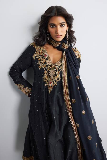 RI.Ritu Kumar Black Silk, Chanderi, Satin, Lycra, Net Zari, Sequins, Designer Kurta Set at Aza Fashions RI.Ritu Kumar_Black Silk, Chanderi, Satin, Lycra, Net Zari, Sequins, Designer Kurta Set _at_Aza_Fashions