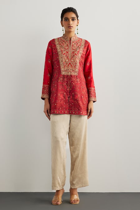 Buy RI.Ritu Kumar Red Embroidery Mandarin Collar Brocade Jamawar Kurta Online at Aza Fashions Buy_RI.Ritu Kumar_Red Embroidery Mandarin Collar Brocade Jamawar Kurta _Online_at_Aza_Fashions