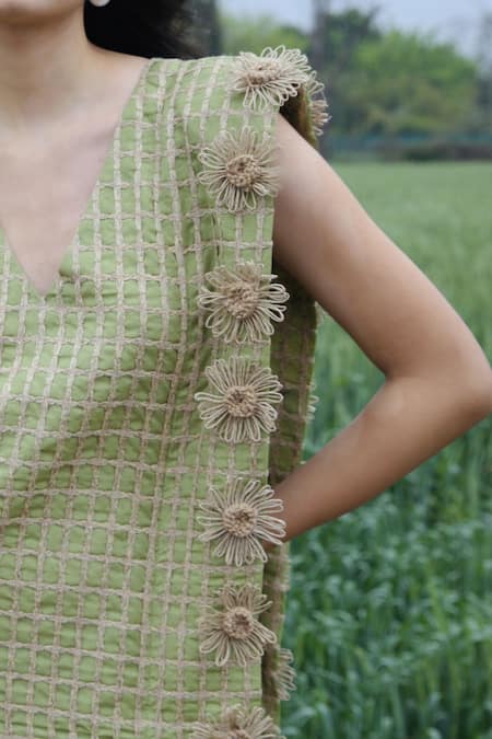 She'll_Green Fabric Flowers V-neck Lush Raw Silk Jute Dress _Online_at_Aza_Fashions