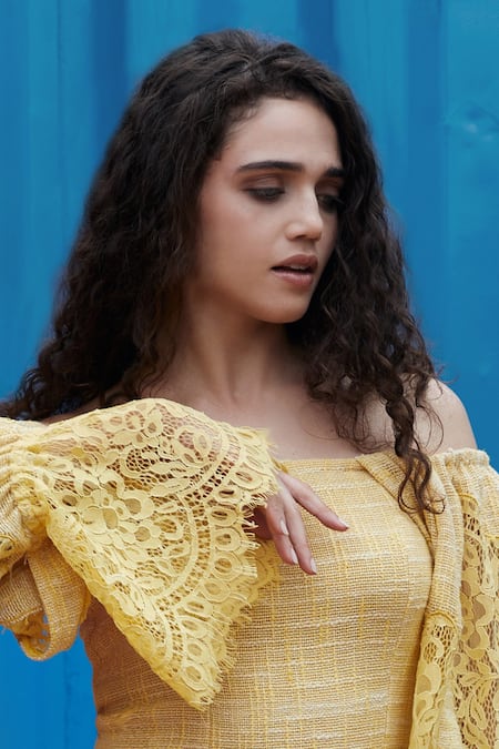 Buy_She'll_Yellow Jacquard Lace Off-shoulder Sleeve Dress _Online_at_Aza_Fashions
