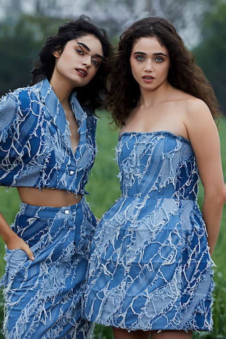 Buy_She'll_Blue Denim Fringe V-neck Light Jacket And Skirt Set 