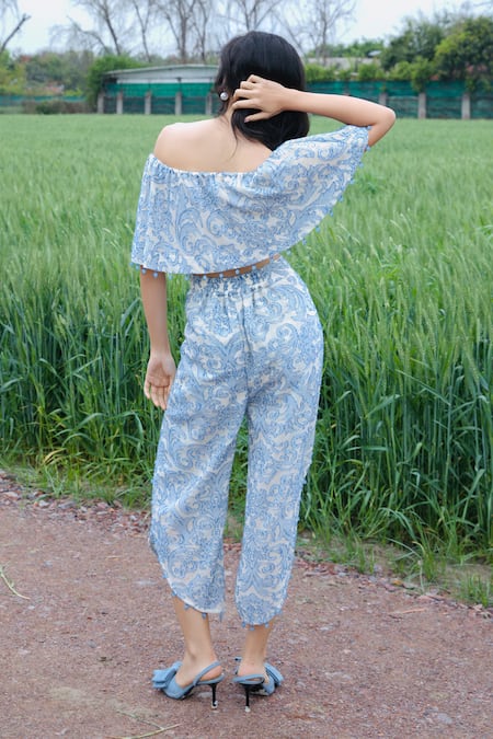 She'll Misty Blue Self Sheer Jacquard Set 