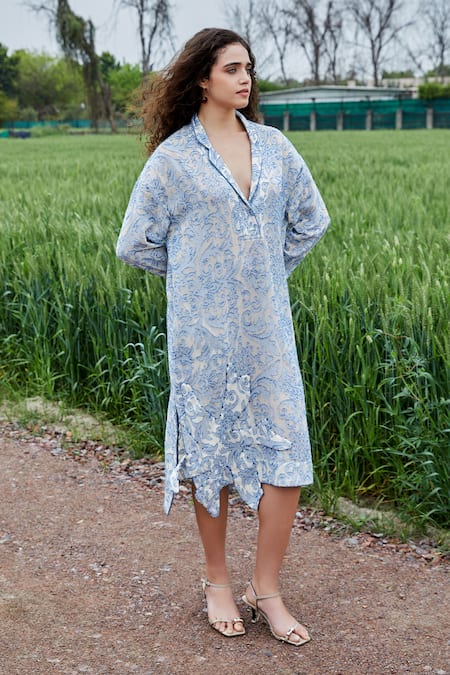 She'll Blue Jacquard V-neck Misty Self Sheer Dress
