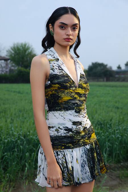 She'll_Black Chiffon Halter Neck Printed Dress _Online_at_Aza_Fashions