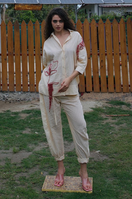 She'll Ecru Beige Cotton Stripe Dobby Set 