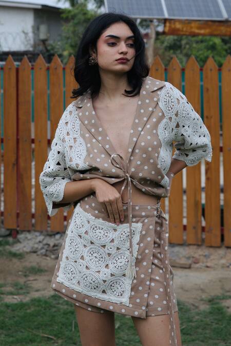 She'll_Tan Lace V-neck Cotton Twill Shirt And Skorts Set _Online_at_Aza_Fashions