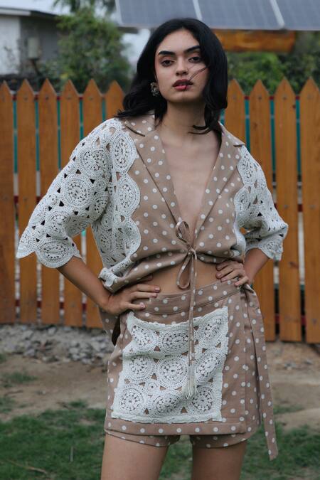 Buy_She'll_Tan Lace V-neck Cotton Twill Shirt And Skorts Set _Online_at_Aza_Fashions