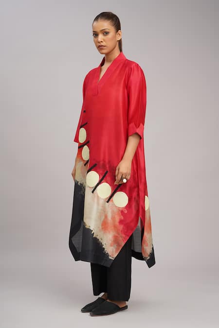 Taika By Poonam Bhagat_Multi Color Silk Embroidery V-neck Watermelon Print Tunic _Online_at_Aza_Fashions