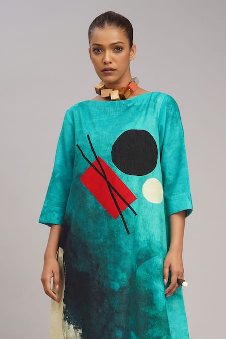 Buy_Taika By Poonam Bhagat_Multi Color Silk Embroidery Boat Neck Aqua Abstract Art Print Tunic _Online_at_Aza_Fashions