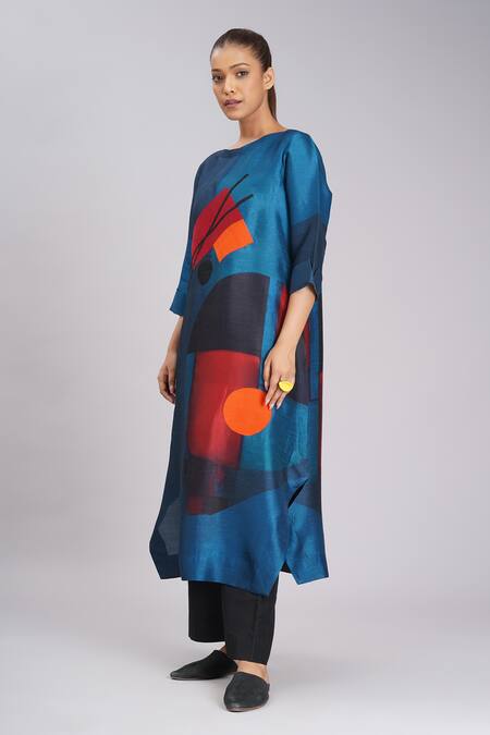 Taika By Poonam Bhagat_Multi Color Silk Embroidery, Foil Printing Boat Neck Twilight Printed Tunic _Online_at_Aza_Fashions
