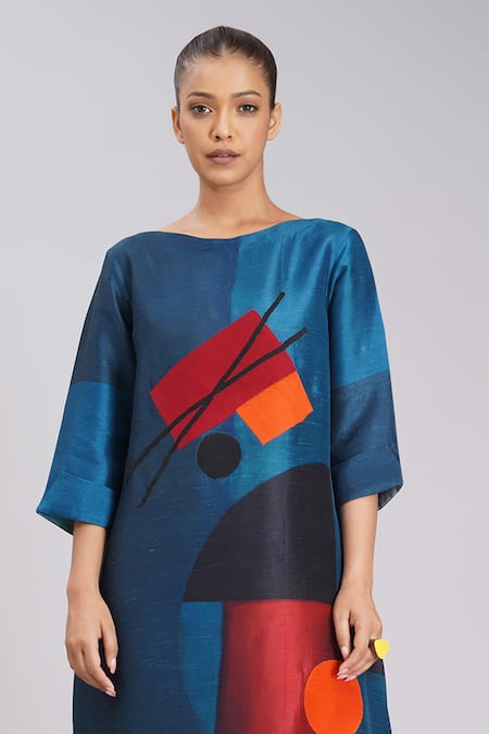 Buy_Taika By Poonam Bhagat_Multi Color Silk Embroidery, Foil Printing Boat Neck Twilight Printed Tunic 