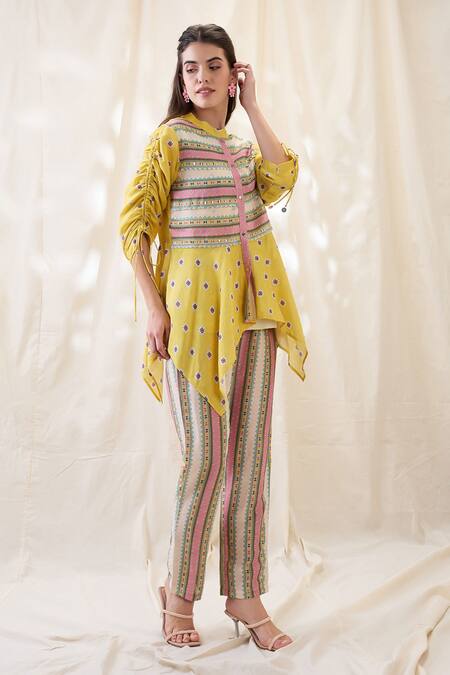 Soup By Sougat Paul_Yellow Linen Embroidery Round Neck Printed Handkerchief Top With Pants _at_Aza_Fashions
