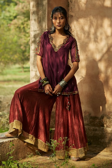Medha_Purple Silk, Chiffon Embroidery V-neck And Red Handwoven Tunic Set _Online_at_Aza_Fashions
