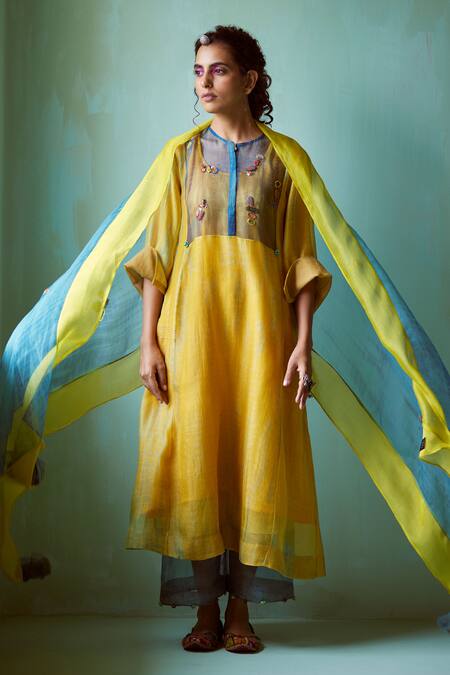 Buy_Medha_Yellow Chanderi, Silk Organza Embroidery Round Neck Kurta Set _Online_at_Aza_Fashions