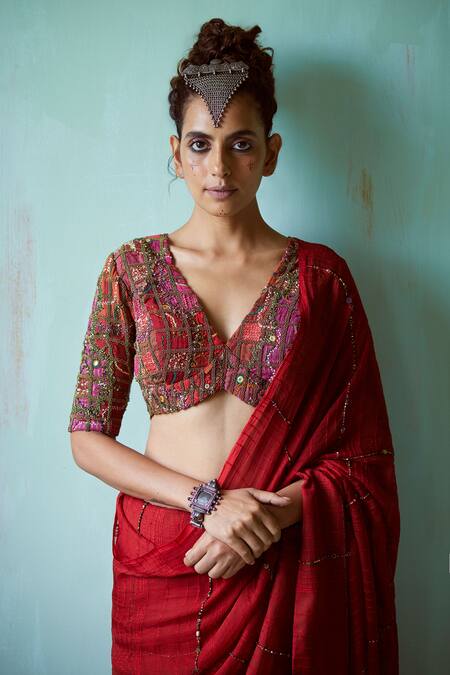 Shop_Medha_Red Chiffon Beads, Embroidery, Sequins V-neck Textured Saree Set _Online_at_Aza_Fashions