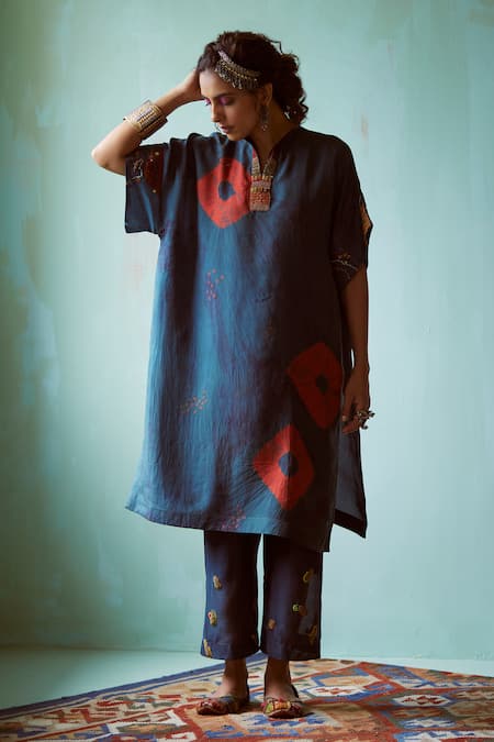 Medha Teal Blue Habutai Silk Tunic & Chanderi Pant 