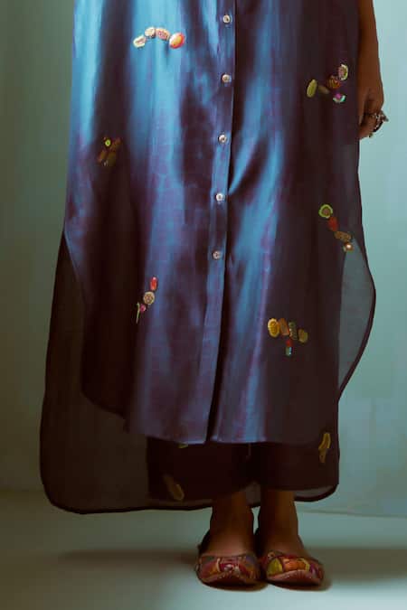 Medha_Blue Chanderi Embroidery Collared Teal Kurta Set _Online_at_Aza_Fashions