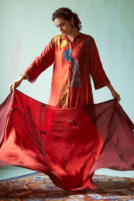 Buy Medha Orange Silk Embroidery Bright And Maroon Handcrafted Dupatta Online at Aza Fashions Buy_Medha_Orange Silk Embroidery Bright And Maroon Handcrafted Dupatta _Online_at_Aza_Fashions