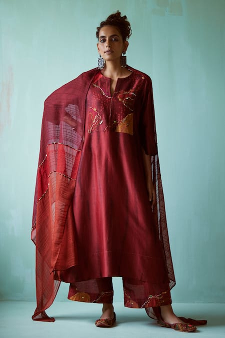 Medha Textured Chiffon Dupatta Set 