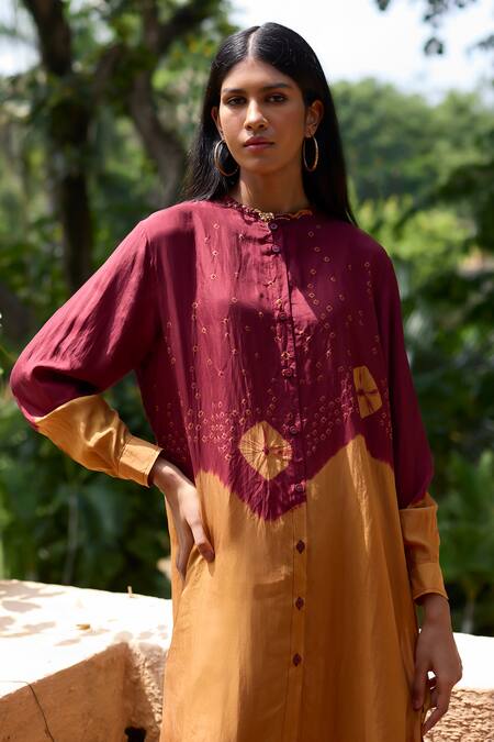 Buy_Medha_Mustard Silk Embroidery Collared And Maroon Tunic Pant Set 