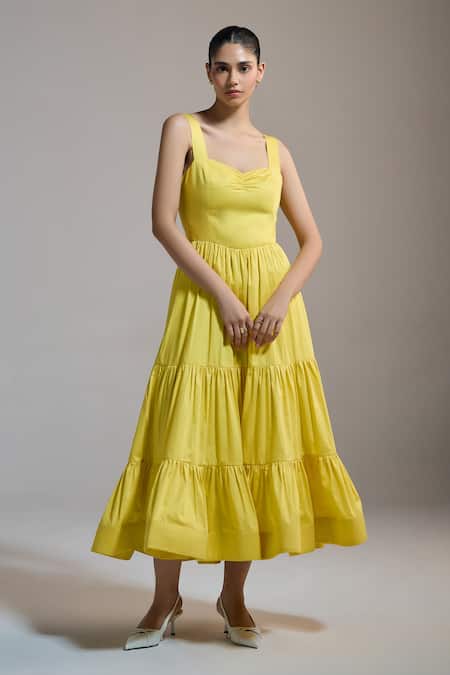 THE IASO Yellow Sweetheart Neck Sunbeam Tiered Midi Dress 