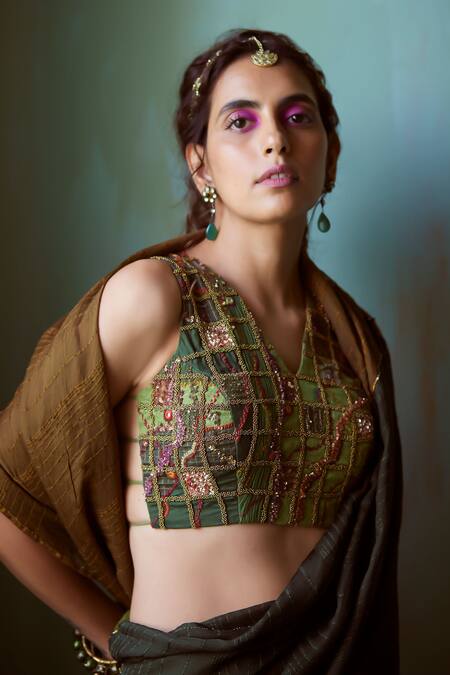 Shop_Medha_Green Chiffon Embroidery, Beads V-neck Designer Saree And Blouse Set _Online_at_Aza_Fashions