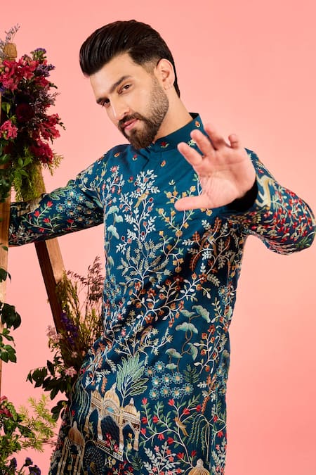 Kasbah_Blue Silk Embroidery Chikankari Kurta _Online_at_Aza_Fashions