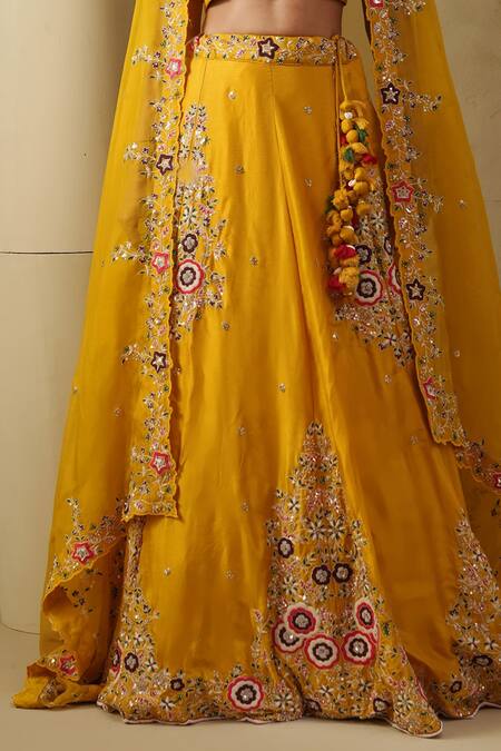 Buy_Kesar Studio_Yellow Silk, Organza Embroidery, Tassels Round Neck Masakali Lehenga Set_Online_at_Aza_Fashions