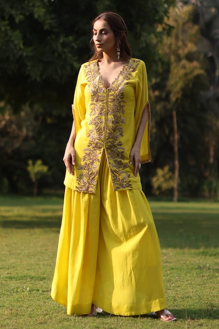 Nazar By Indu Yellow Cotton Embroidery Round Neck Tunic And Pant Set 