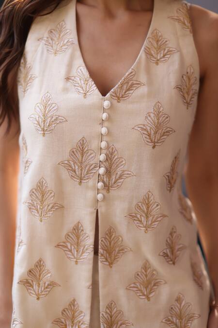 Nazar By Indu_Ivory Cotton, Jacquard Embroidery V-neck Aari Tunic And Pant Set _at_Aza_Fashions