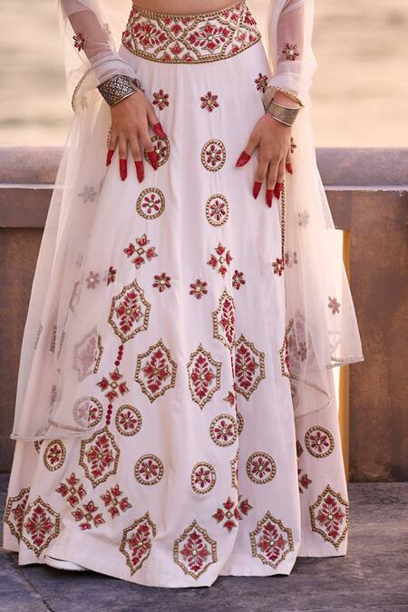 Surily G_Ivory Crepe Beads Red Panel Lehenga _Online_at_Aza_Fashions