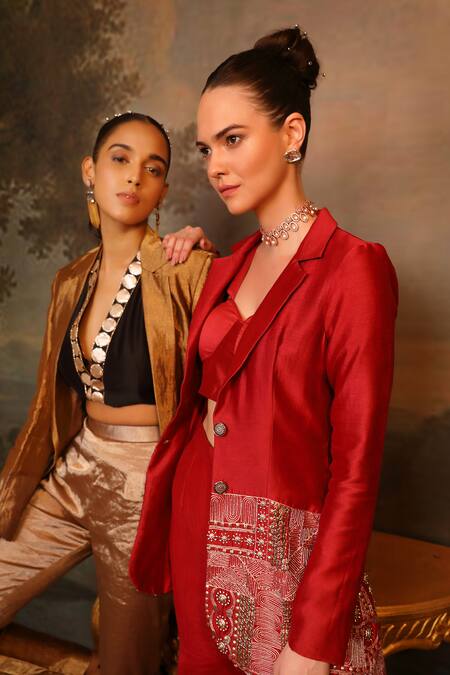 Jigya Japra_Red Chanderi Mirrors V-neck Cherry Palazzo Shrug Set _at_Aza_Fashions