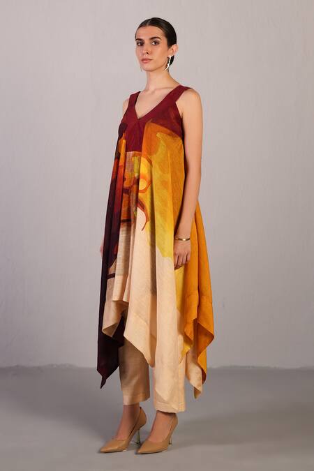 Shop_Clos_Wine Linen, Silk V-neck And Cream Designer Kurta Pant Set _Online_at_Aza_Fashions