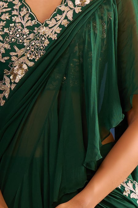 Buy_Samyukta Singhania_Green Georgette Embroidery, Sequins, Cut Work V-neck Dark Heavy Saree Set _Online_at_Aza_Fashions
